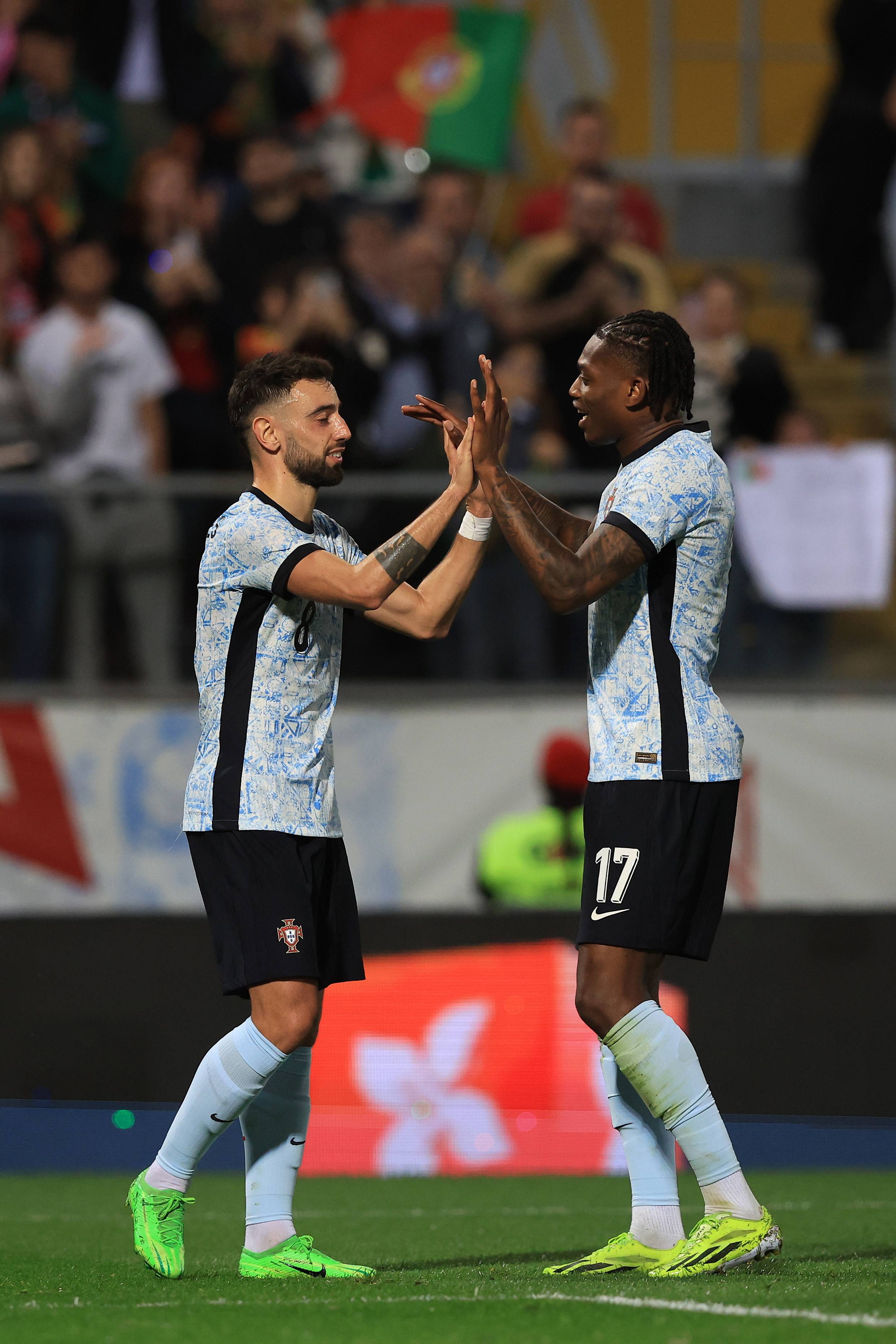 韦德体育网站-国际足球友谊赛即将启动，各队实力对抗