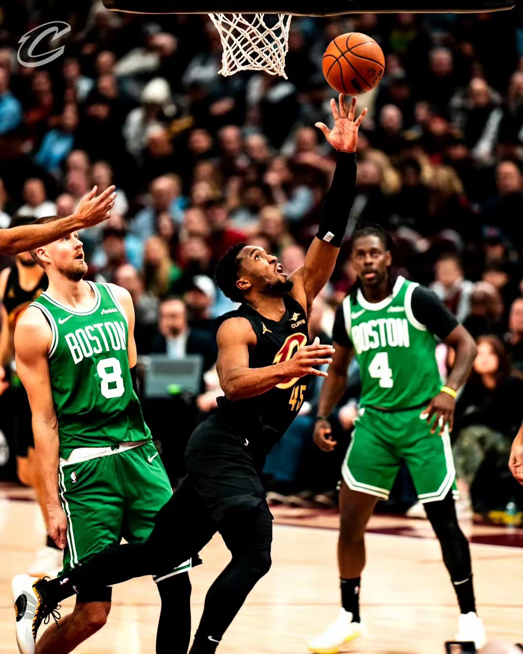 韦德体育平台-关于凯尔特人内线失守问题待解决，需提高篮板的信息