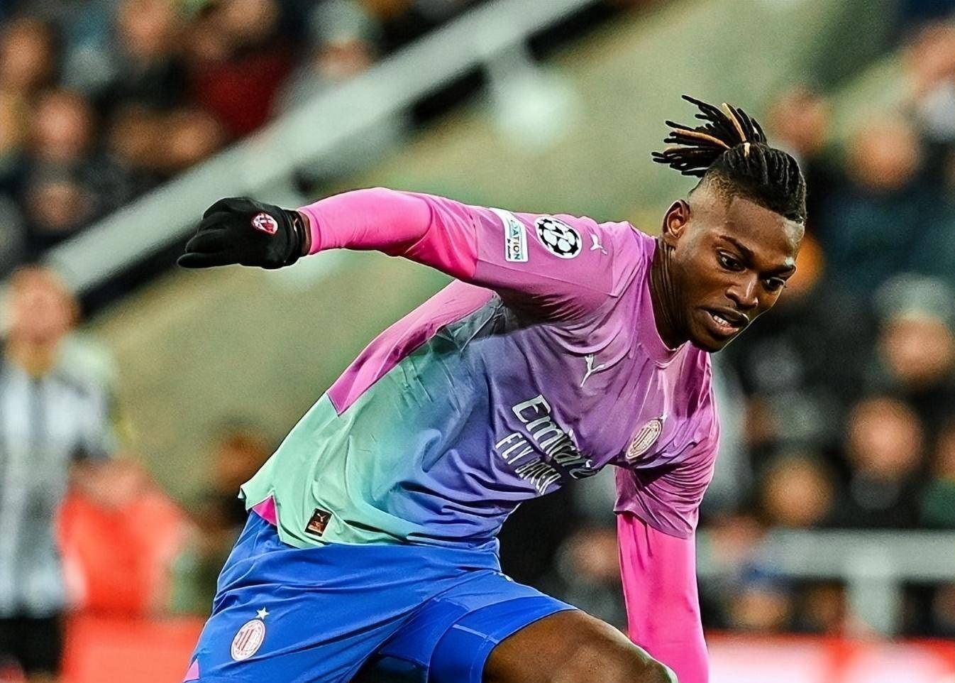 韦德体育官方网站-阿雅克肆意咆哮，欧冠出线希望大