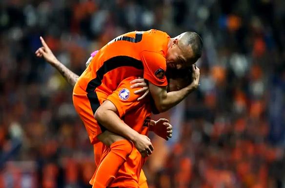 韦德体育平台官网-深夜大战！中超球队拼尽全力，赛后掌声雷动的简单介绍