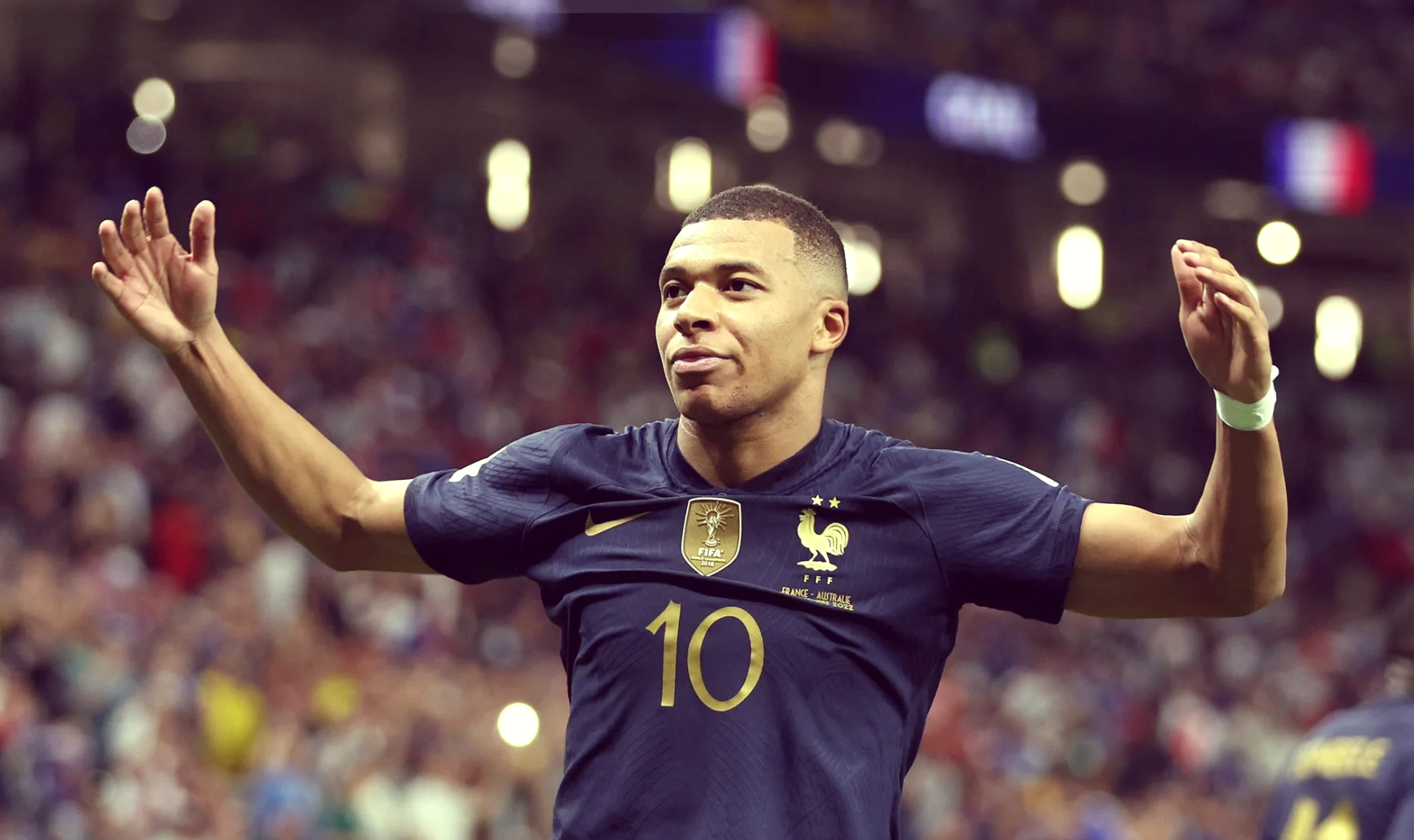 胶州韦德体育-法国足球赛事风头不减，球员表现拼搏进取的简单介绍