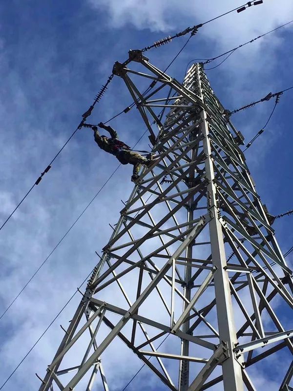 韦德最新地址-包含云南窜为晋级八杆塔队，赢得成绩的词条