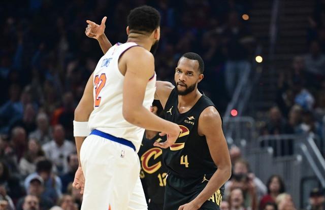 韦德1946体育官方入口-关于尼克斯豪取三连胜，东部半决赛再次取胜的信息