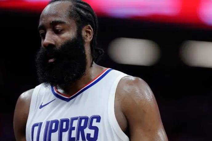 韦德网站官方入口-快船逆转公牛，乔治砍下29+9