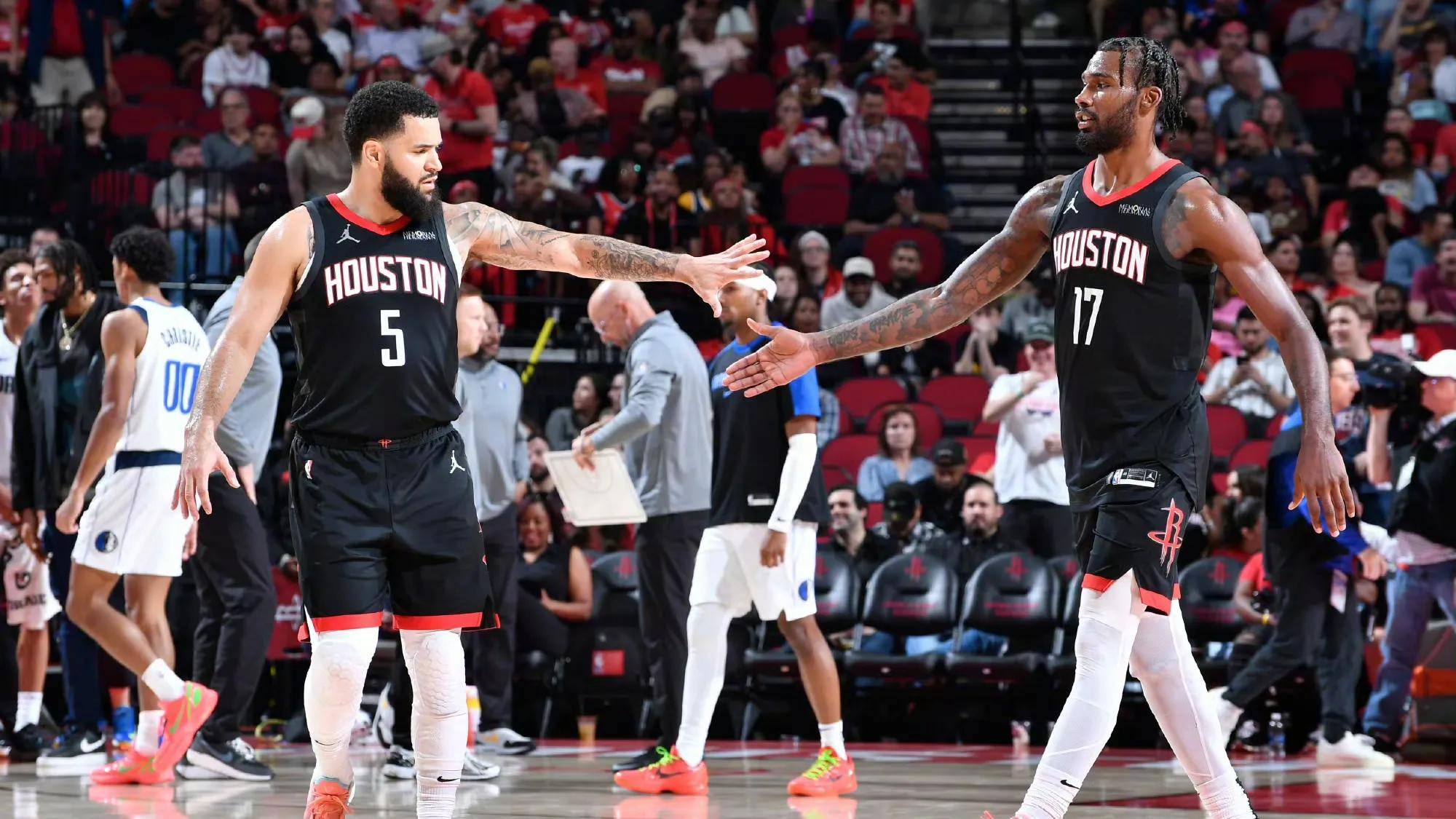 韦德体育网站-火箭大胜灰熊，实现五连胜